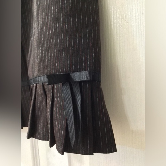 KC Spencer Women’s Size 14P Chic Black A-Line Pinstriped Skirt with Pleated Hem - Picture 3 of 5